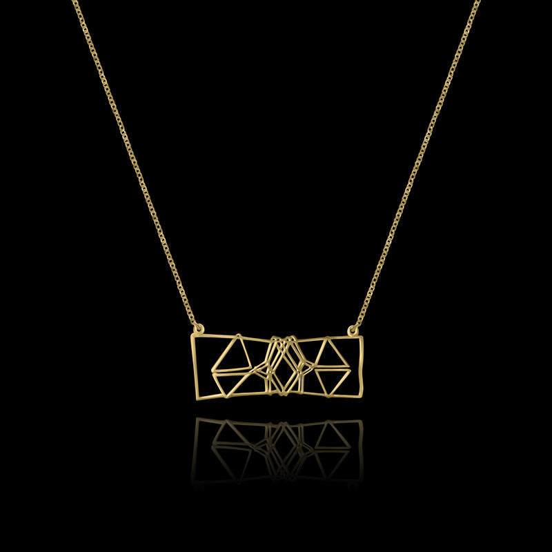 Gold String-Figure Pendant